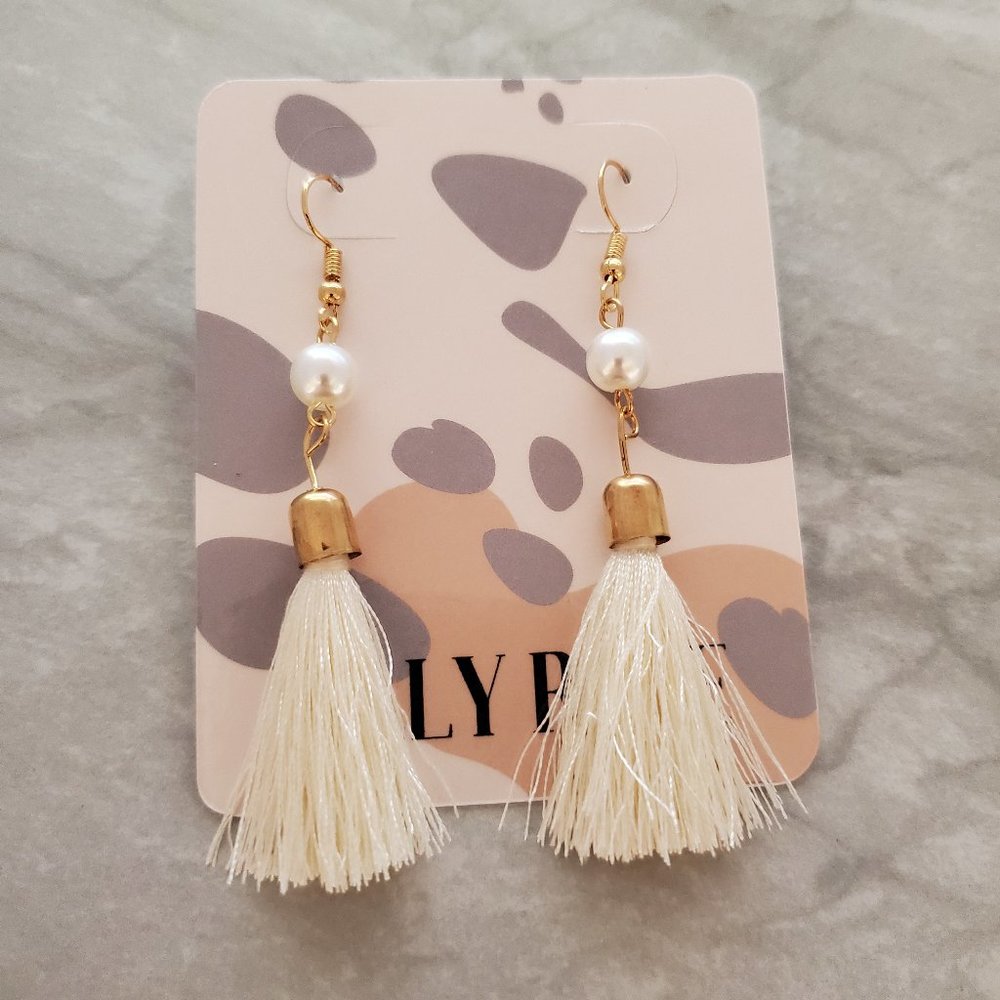 ✨ 3 for $25 Pearl Thread Tassel Drop Dangle Modern Minimalist Girl Boss Earrings